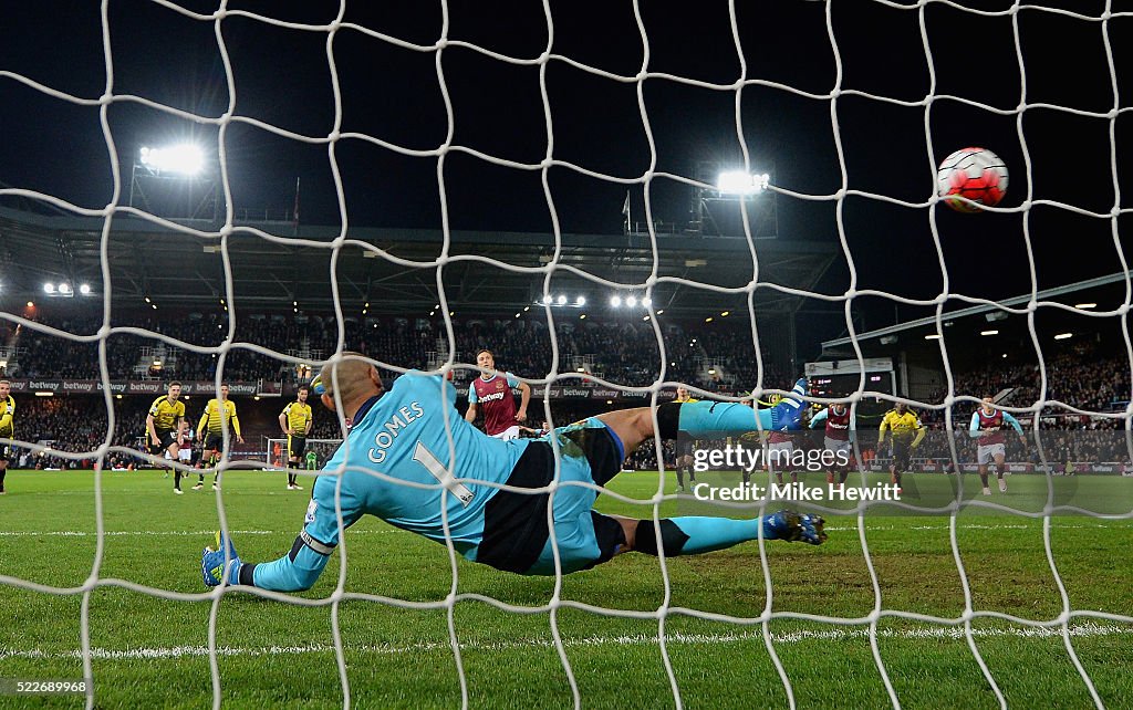 West Ham United v Watford - Premier League