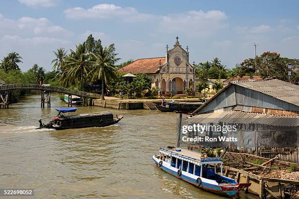 mekong delta southern vietnam - mekong fotografías e imágenes de stock