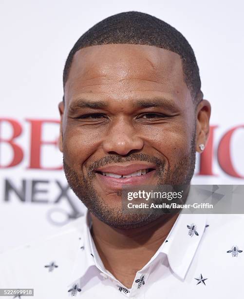 Actor Anthony Anderson arrives at the premiere of New Line Cinema's 'Barbershop: The Next Cut' at TCL Chinese Theatre on April 6, 2016 in Hollywood,...