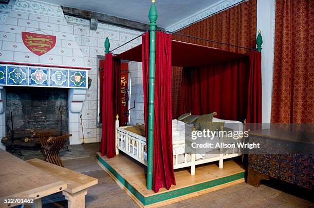 the tower of london - tower of london interior stock pictures, royalty-free photos & images