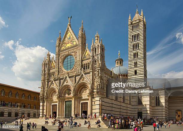 siena duomo, tuscany, italy - kathedraal van siena stockfoto's en -beelden