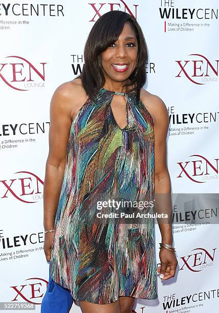 Actress Dawnn Lewis attends the benefit for children with autism at Xen Lounge on April 17, 2016 in Studio City, California.