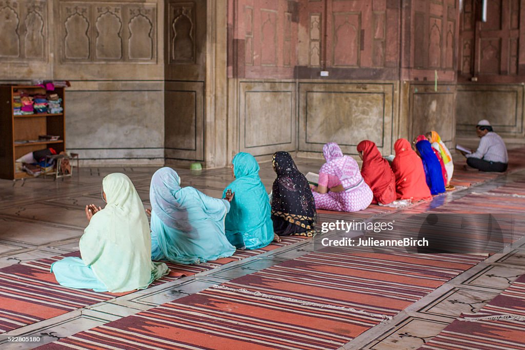 Frauen Beten in JAMA Moschee Moschee, Indien