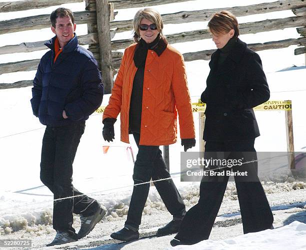 178 Martha Stewart Jail Stock Photos, HighRes Pictures, and Images