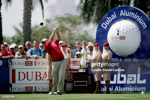 Jarrod Lyle of Australia tees off at the 1st during the final round of the 2005 Dubai Desert Classic on the Majilis Course at the Emirates Golf Club,...