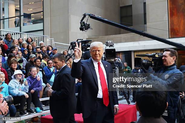 Republican presidential candidate Donald Trump waves while appearing at an NBC Town Hall at the Today Show on April 21, 2016 in New York City. The...