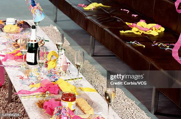 A Messy Table After A Party Photos and Premium High Res Pictures ...