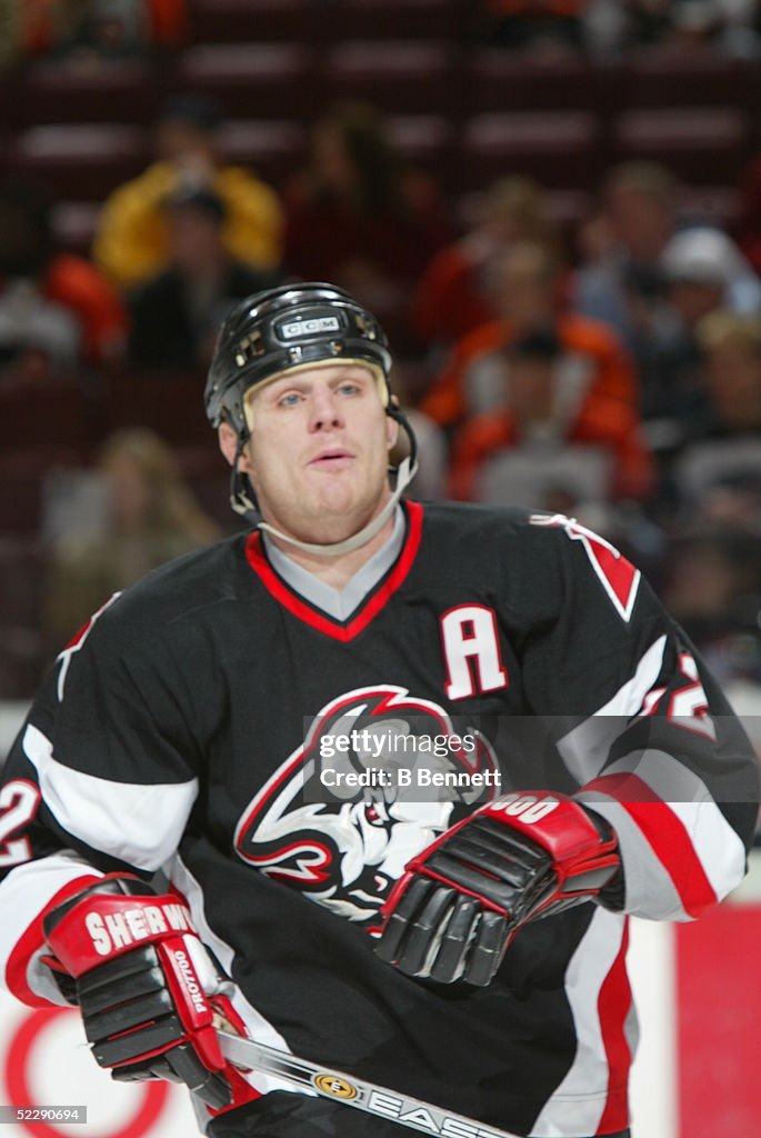 Player Rob Ray of the Buffalo Sabres. News Photo - Getty Images