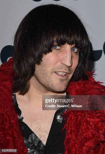 Noel Fielding attends a Photocall for the UK Film Premiere "Set The Thames On Fire" at BFI Southbank on April 21, 2016 in London, England.