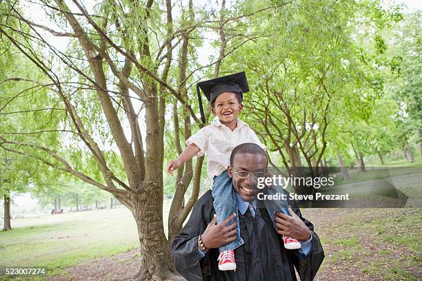 Father Graduating Father Son Graduate Photos and Premium High Res Pictures - Getty Images