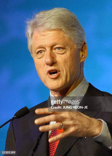 This 24 February, 2005 file photo shows Former US president Bill Clinton speaking during a party celebrating the publication of his autobiography "My...