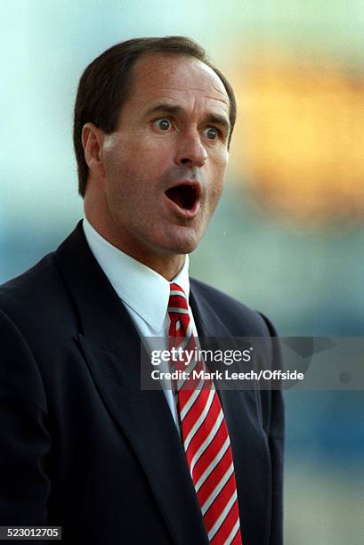 George Graham Arsenal Photos and Premium High Res Pictures - Getty Images