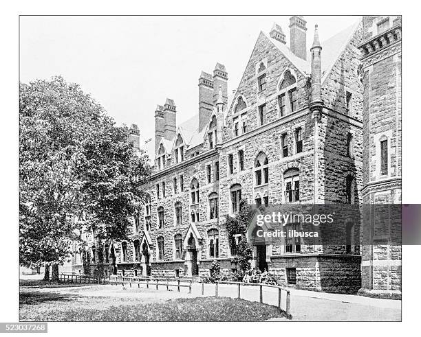 ilustraciones, imágenes clip art, dibujos animados e iconos de stock de fotografía del antiguo edificio de yale (siglo xix), nuevo asilo, connecticut - universidad de yale