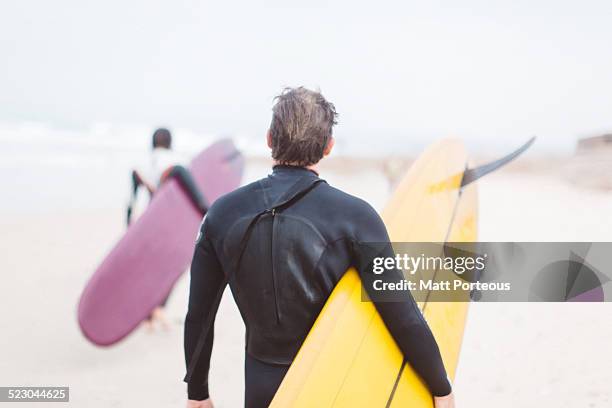 soul surfers - pink jersey imagens e fotografias de stock