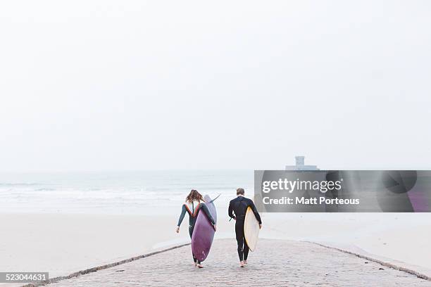 soul surfers - mid distance stock pictures, royalty-free photos & images