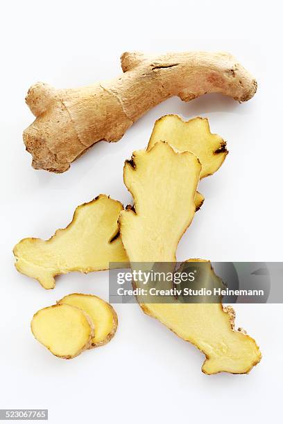 ginger -zingiber officinale-, sliced - ginger above nobody stock pictures, royalty-free photos & images