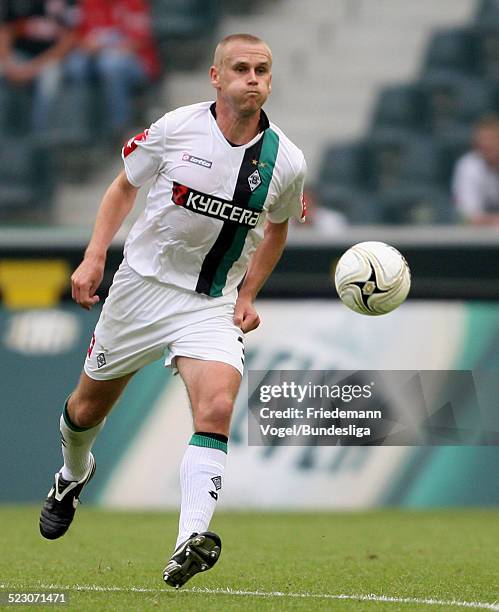 Filip Daems of Stuttgart in action during the Bundesliga match between Borussia M'gladbach and VfB Stuttgart at the Borussia Park on August 17, 2008...