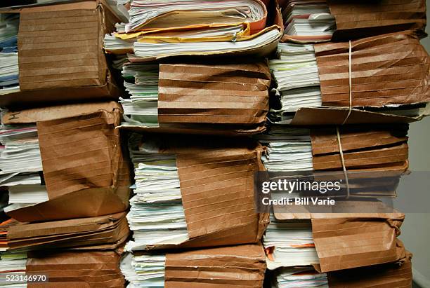 Overstuffed File Stuffed File Folder Photos and Premium High Res Pictures - Getty Images