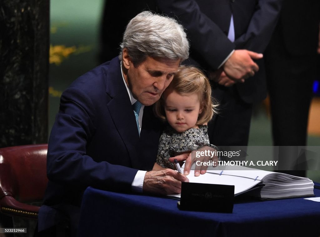 TOPSHOT-UN-CLIMATE-DIPLOMACY