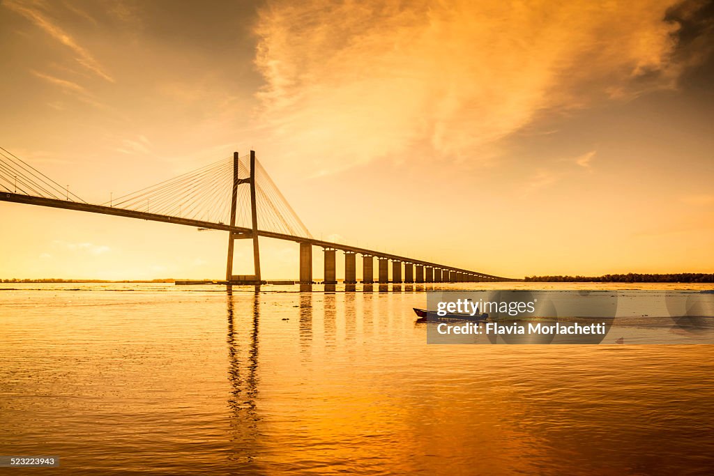 Rosario Victoria bridge