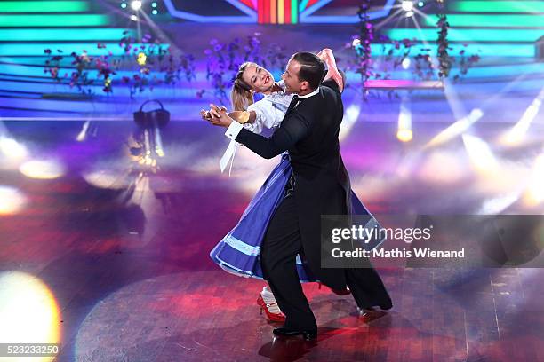 Alessandra Meyer-Woelden and Sergiu Luca perform on stage during the 6th show of the television competition 'Let's Dance' on April 22, 2016 in...