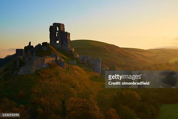autumn at corfe castle - dorset uk stock pictures, royalty-free photos & images