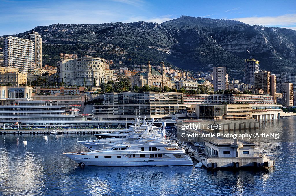 View Of The Skyline And Casino De Montecarlo Monaco Stock Foto Getty view-of-the-skyline-and-casino-de-montecarlo-monaco-stock-foto-getty