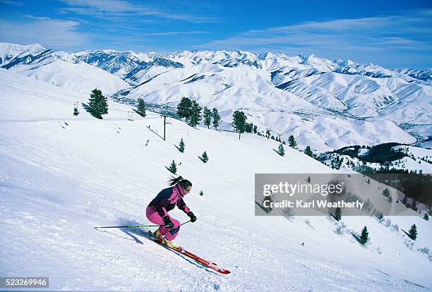 skiing in sun valley - sun valley idaho stock-fotos und bilder