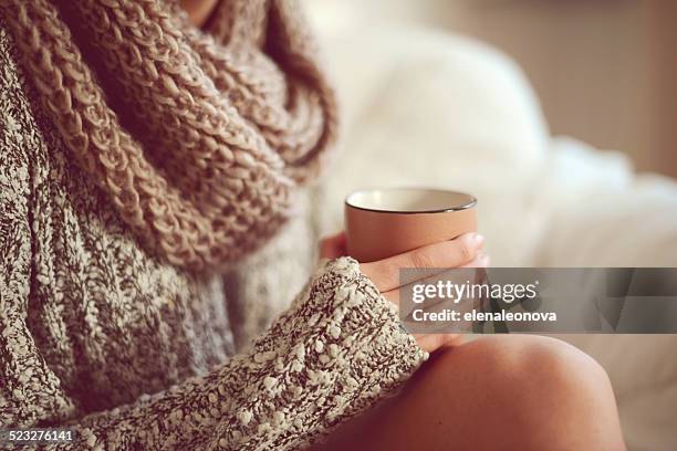 coffee - headscarf home stockfoto's en -beelden