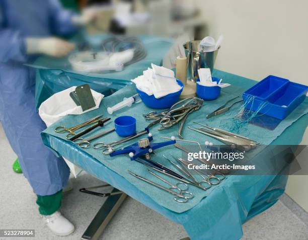 brain surgery - surgical tray stock pictures, royalty-free photos & images