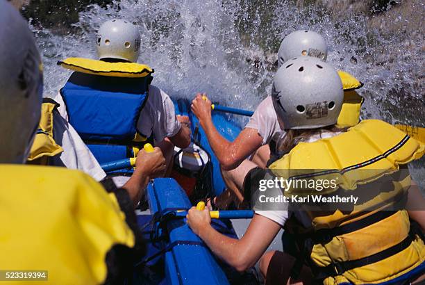 whitewater rafting - whitewater rafting 個照片及圖片檔