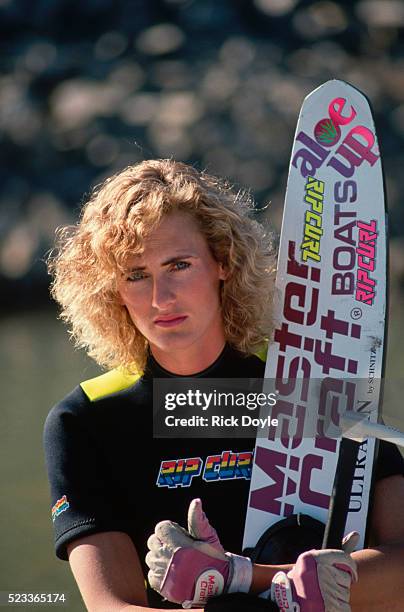 water skier jennifer leachman - wasserski stock-fotos und bilder