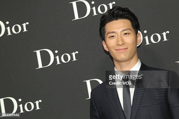 Shawn Dou Photos and Premium High Res Pictures - Getty Images