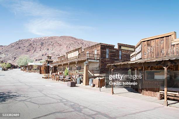 calico ghost town - ghost town stockfoto's en -beelden