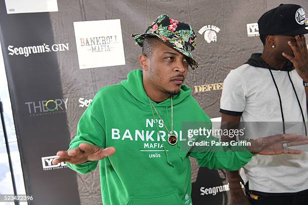 T Roll Rapper 120 Rapper Bankroll Stock Photos, High-Res Pictures, and Images - Getty ...
