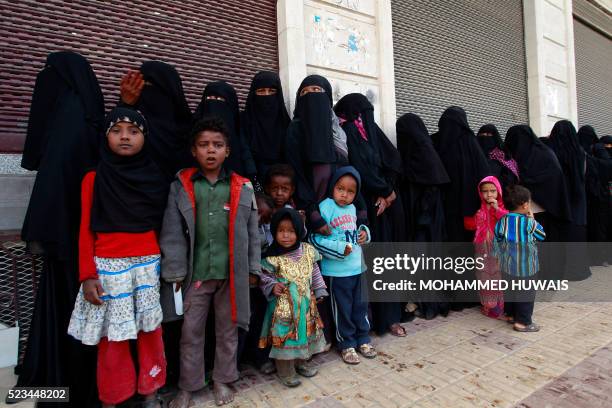 Akhdam 57 Al Akhdam Photos & High Res Pictures - Getty Images
