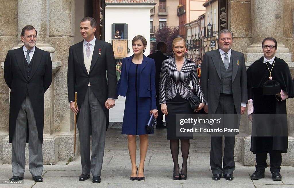 Spanish Royals Attend 'Miguel De Cervantes' 2015 Awards