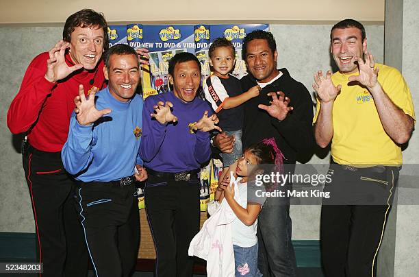 Actor Jay Laga'aia and his children Tana and Jessica meet The Wiggles before they perform at the Sydney Entertainment Centre on March 10, 2005 in...