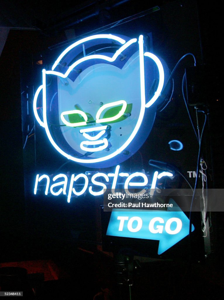 Napster launches "Napster To Go Cafe"
