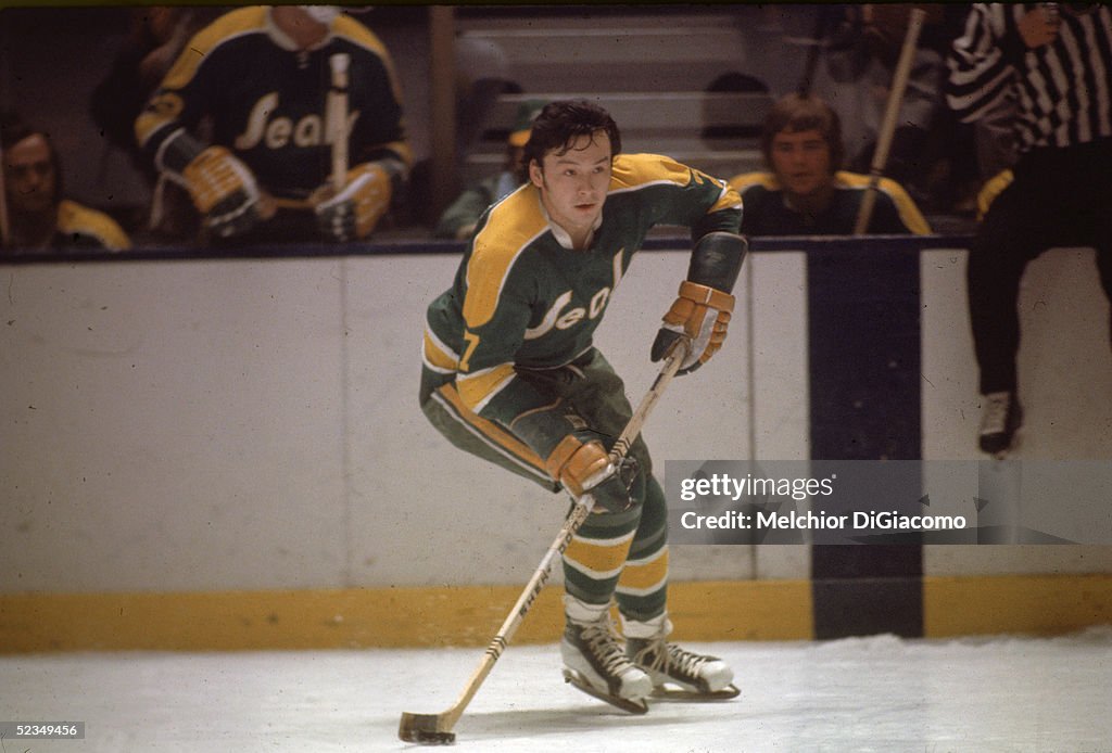 Reggie Leach With The Puck