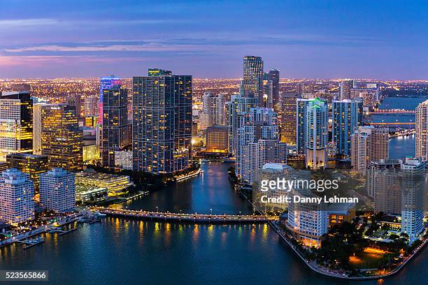 evening aerial view of miami, florida - city of miami fotografías e imágenes de stock