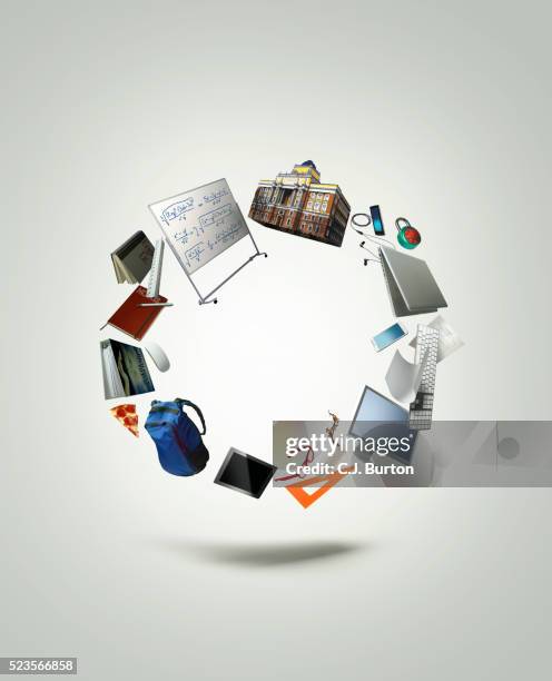 circle of education items - education concept stockfoto's en -beelden