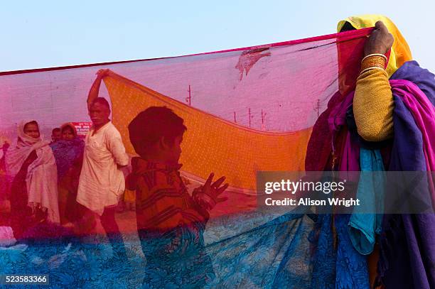 kumbh mela hindu festival - kumbh mela prayagraj 個照片及圖片檔