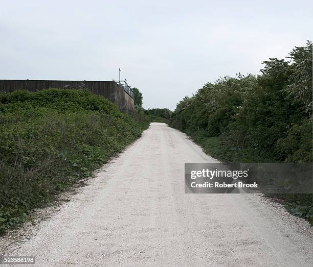 gravel road - king's lynn stock pictures, royalty-free photos & images