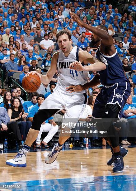 Dirk Nowitzki of the Dallas Mavericks drives against the Oklahoma City Thunder in Game Four of the Western Conference Quarterfinals of the 2016 NBA...