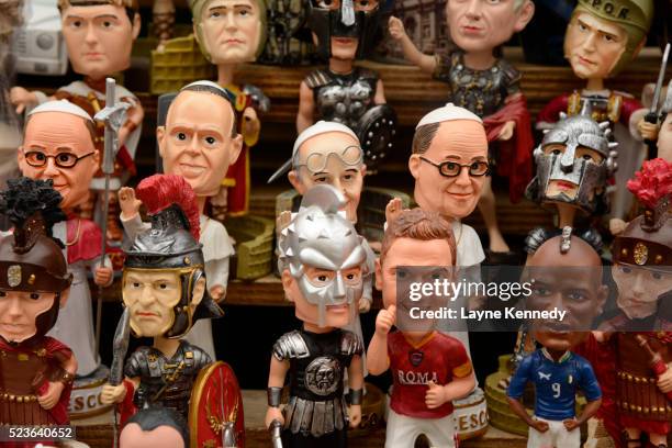 bobblehead popes, rome, italy - pope stock pictures, royalty-free photos & images