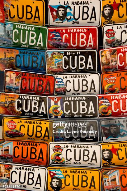 license plate souviners in havana, cuba - old havana stock-fotos und bilder