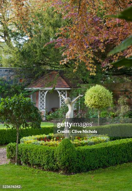 grange court, guernsey - sculpture garden stock pictures, royalty-free photos & images