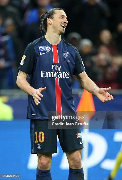 Zlatan Ibrahimovic of PSG reacts during the French League Cup final between Paris Saint-Germain and Lille OSC at Stade de France on April 23, 2016 in...