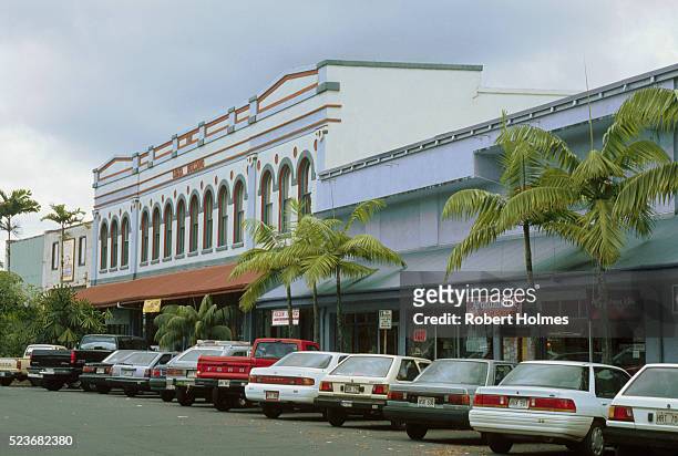 hilo street scene - hilo stock pictures, royalty-free photos & images